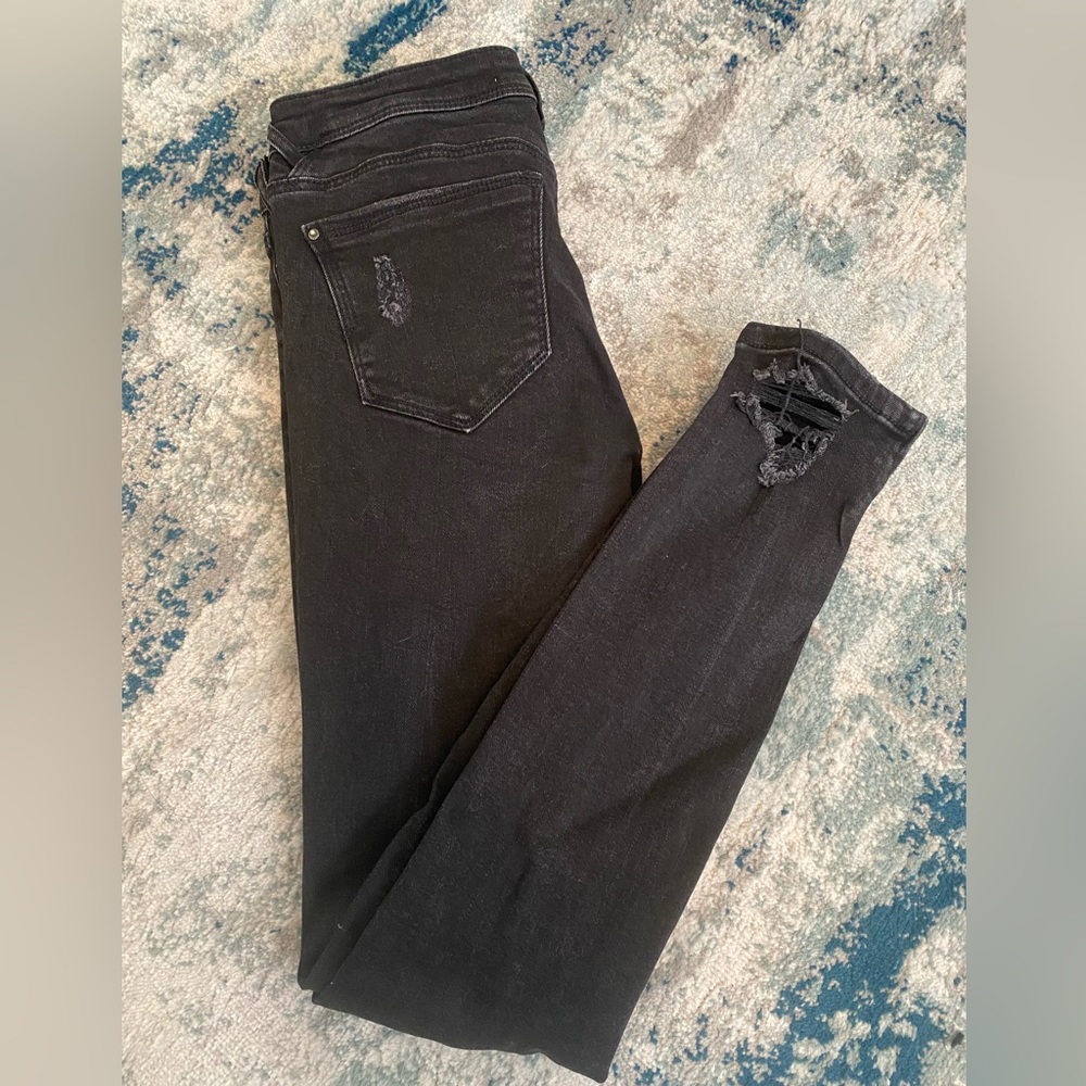 NWOT Zara Trafaluc Black Distressed Denim